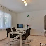Laurea & Casia Apartment *