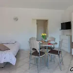 Apartment Laurea & Casia Pula