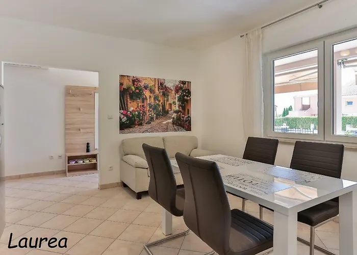 Laurea & Casia Апартаменты *